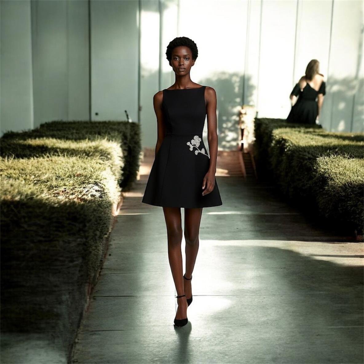 Midnight Blossom Mini Dress - Görsel 4